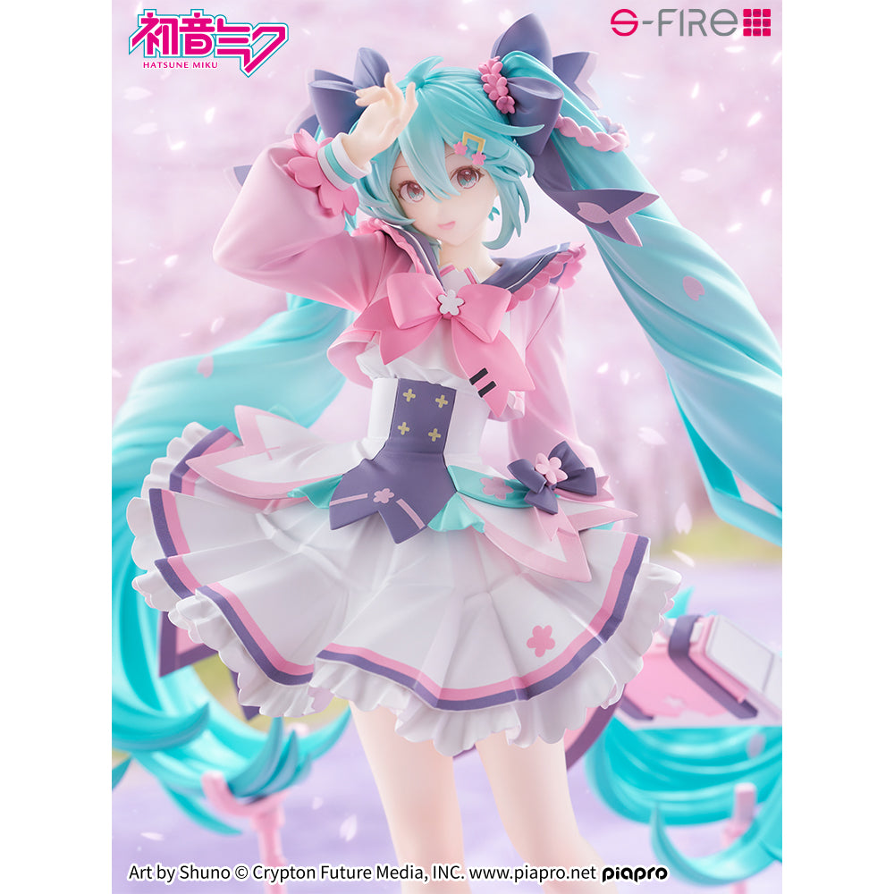 【2027年8月頃お届け予定】初音ミク 新学期 フィギュア