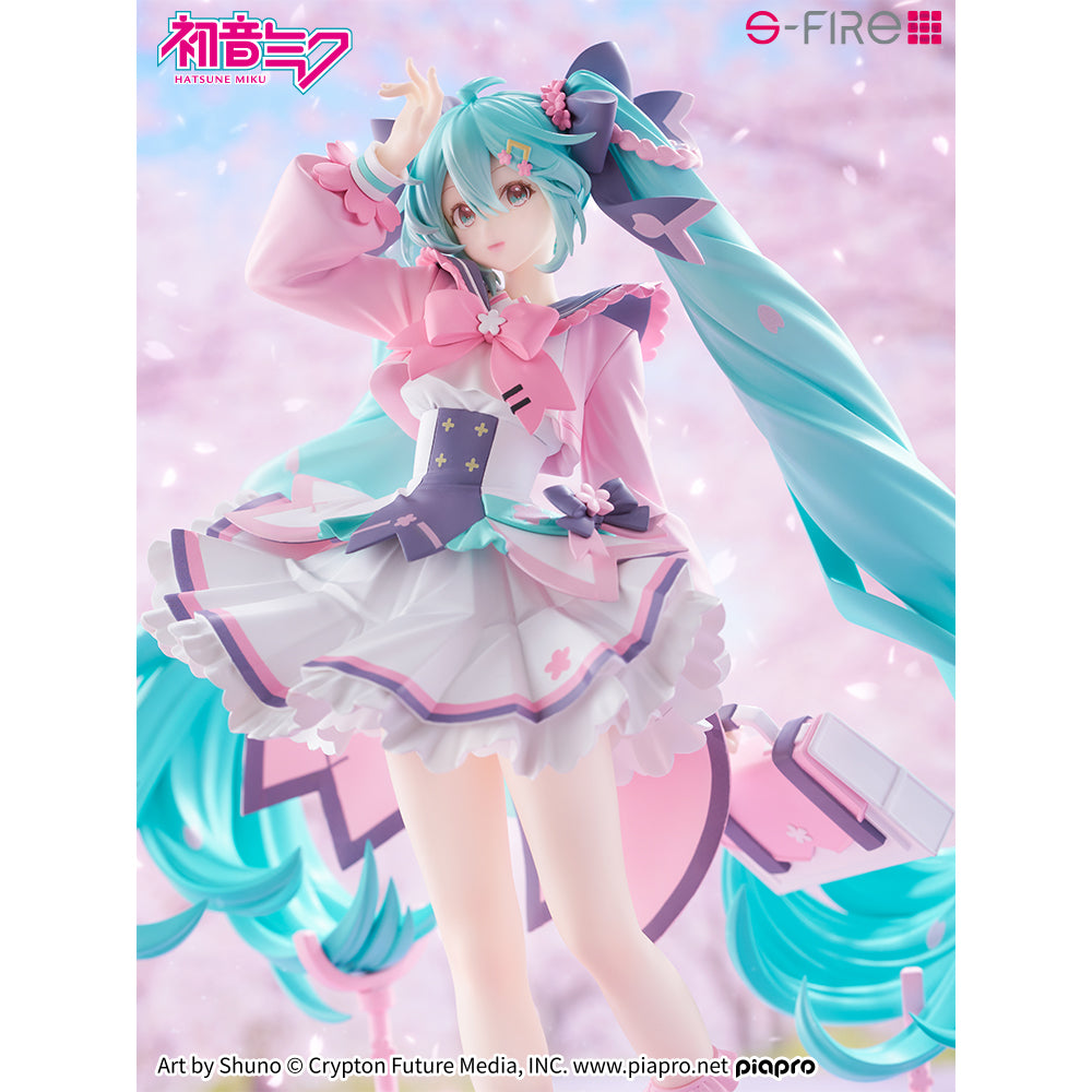 【2027年8月頃お届け予定】初音ミク 新学期 フィギュア